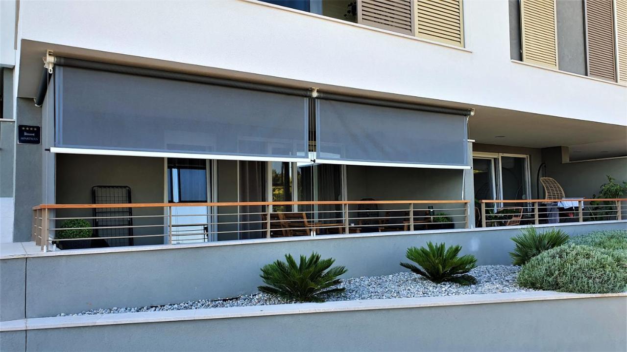 Luxury Apartment 4Seasons With Garage Split Exterior foto